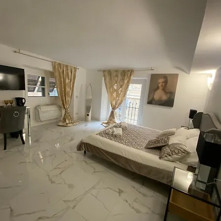Guest house Luxury&charme Historical Center Genoa