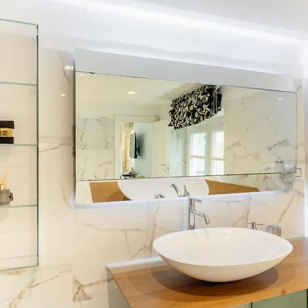 Luxury&charme Historical Center Гостевой дом 4*